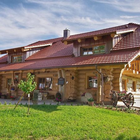 Holzhaus Lugerhof Apartment Родинг Екстериор снимка