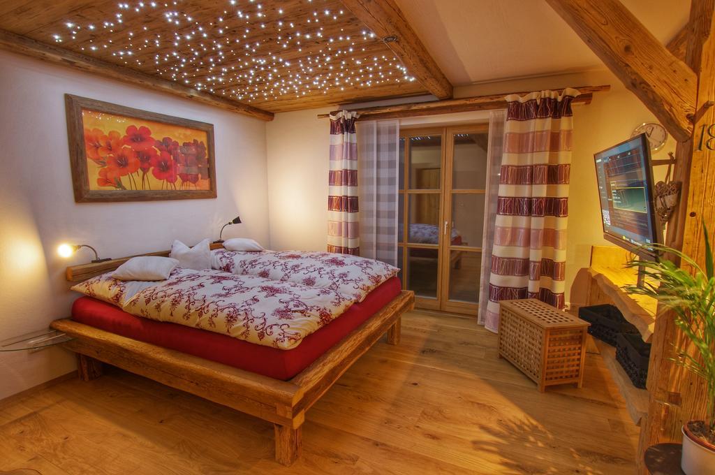 Holzhaus Lugerhof Apartment Родинг Екстериор снимка