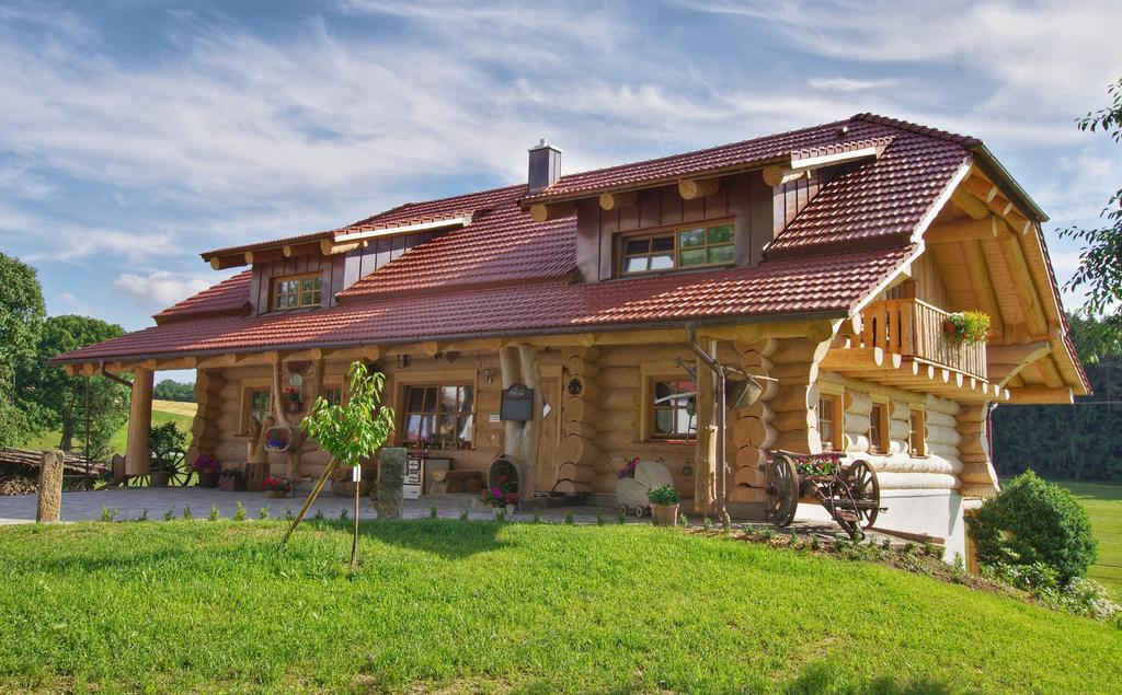 Holzhaus Lugerhof Apartment Родинг Екстериор снимка