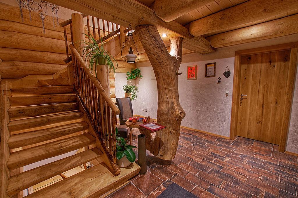 Holzhaus Lugerhof Apartment Родинг Екстериор снимка
